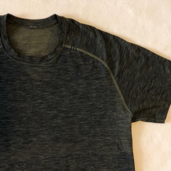 lululemon athletica Other - Men’s Military Green Athletic shirt